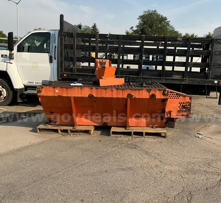 Henderson Sand/ Ice Melt Spreader