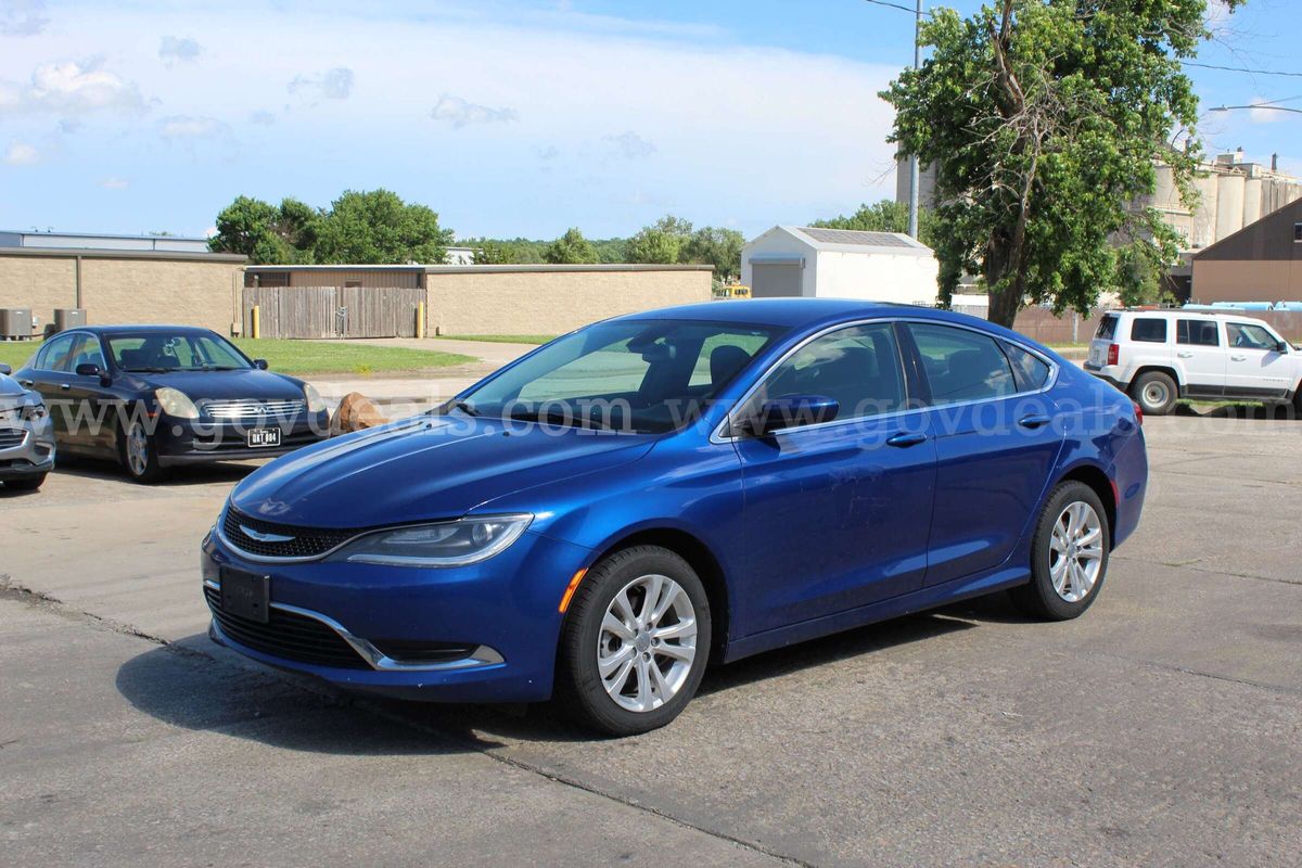 2015 Chrysler 200