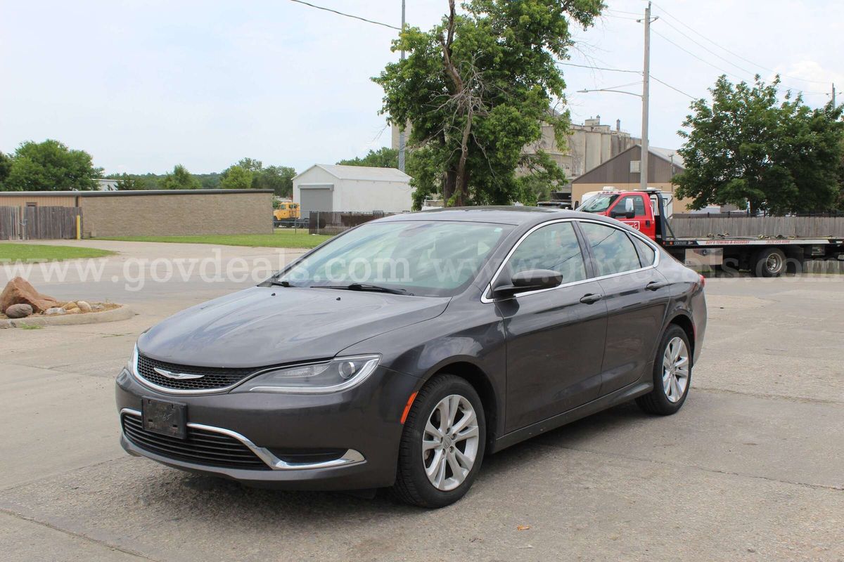 2015 Chrysler 200