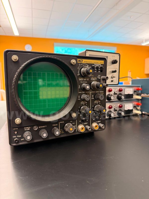 Assorted Physics Laboratory Equipment and Electronic Test Instruments Lot 22