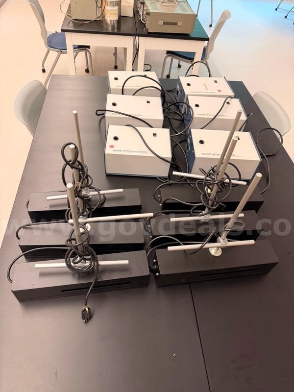 Sodium Vapor Light Sources with Power Supplies (Qty. 6)