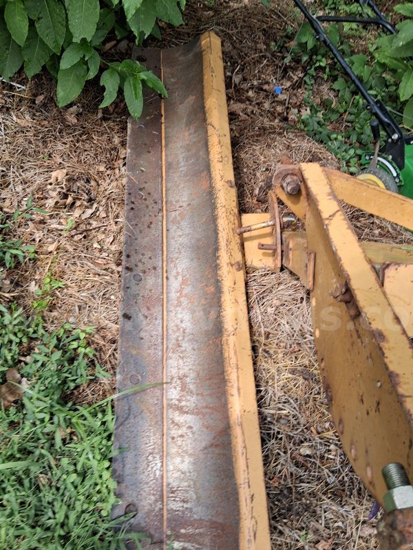 Leinbach line 6' 3pt rear scape blade