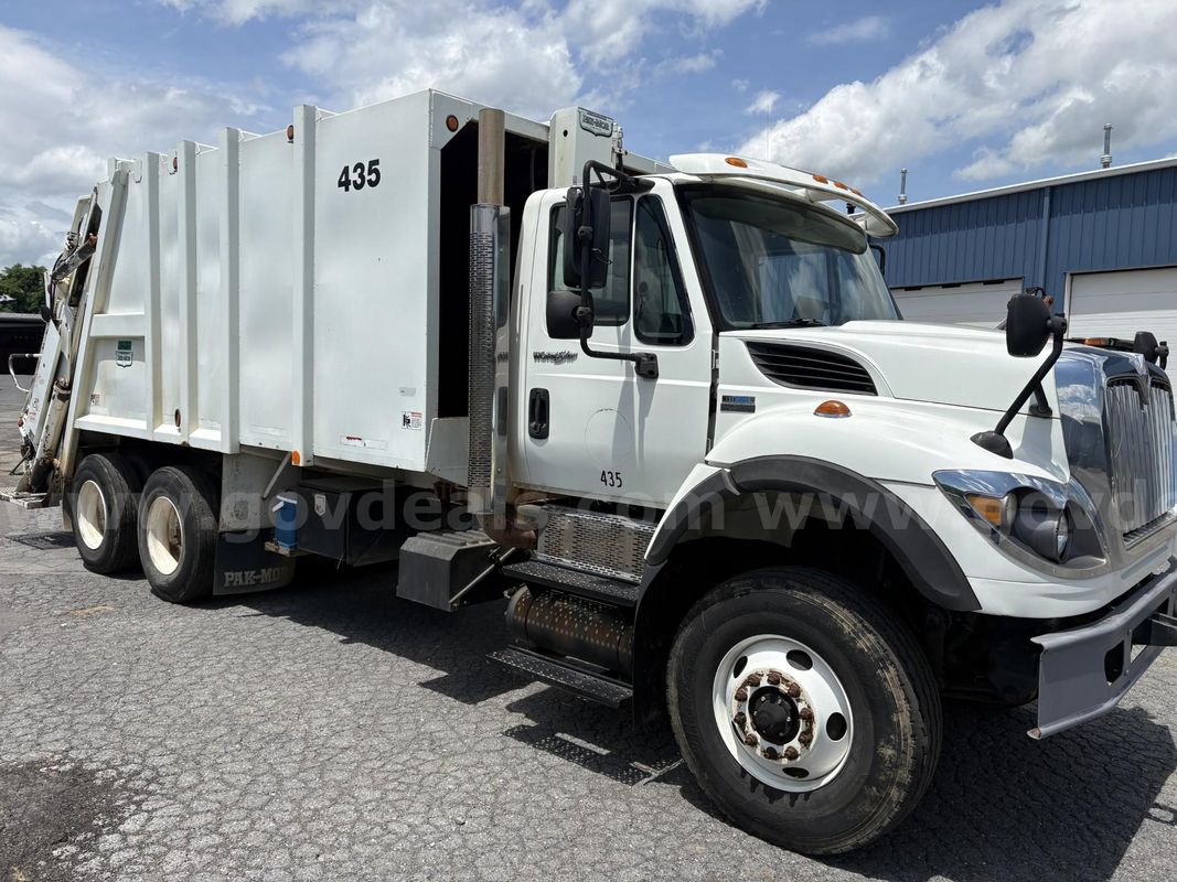 2011 International WorkStar 7600
