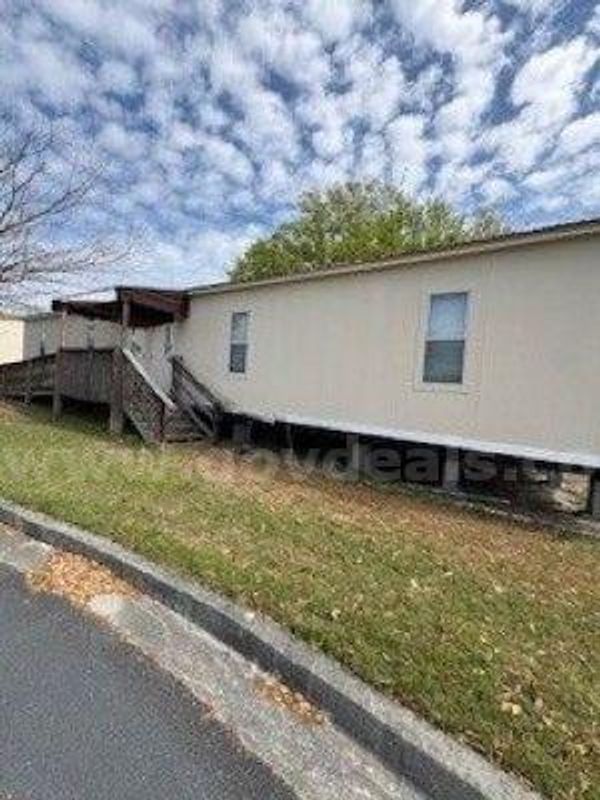 Portable Classroom (218242 BT)