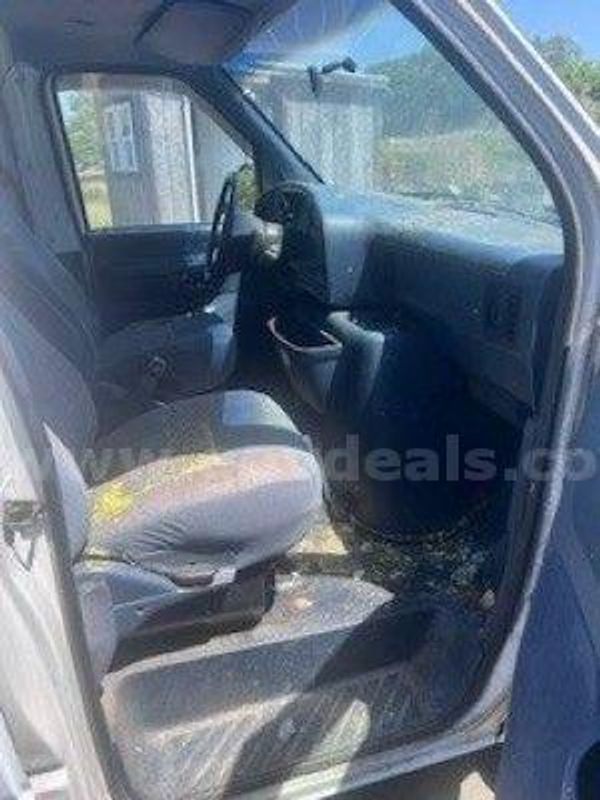 1994 Ford Econoline (219378 NB)
