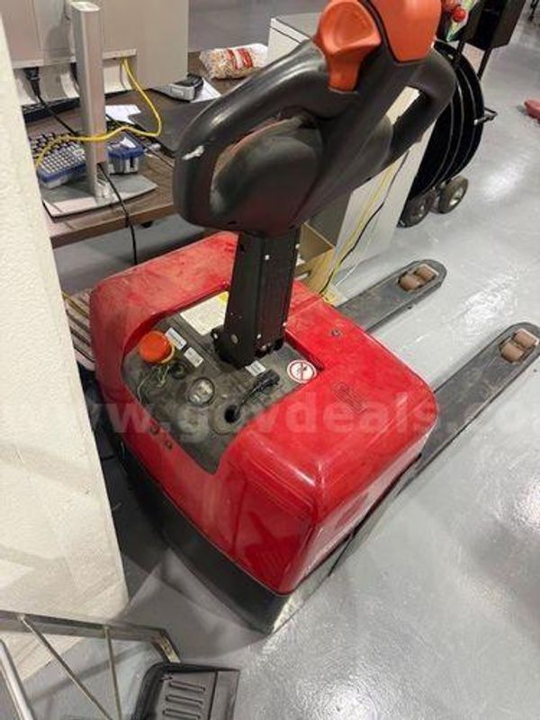 Pallet Jack Style Steel Fork (219212 TM)