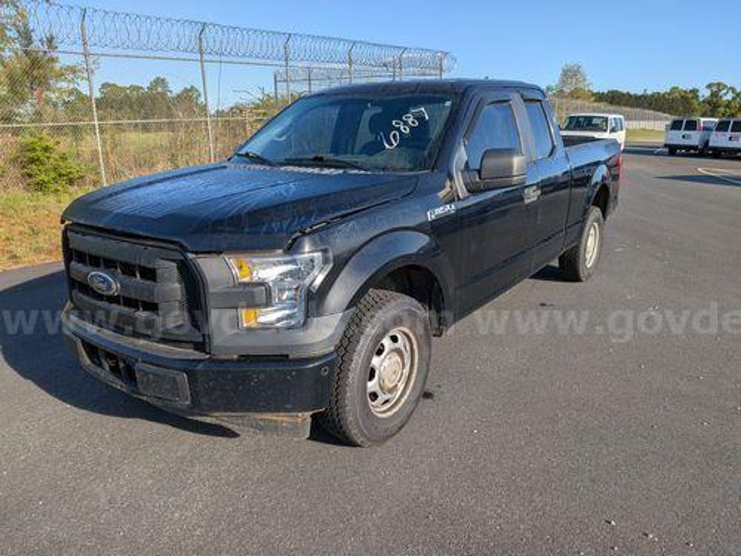 2017 Ford F-150 (221571 TM)