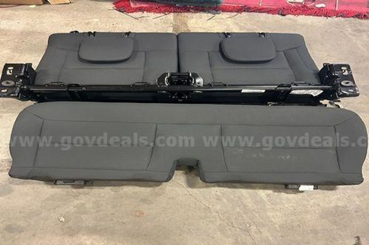 Third Row Seating of a 2025 Ford Explorer (221656 TM)