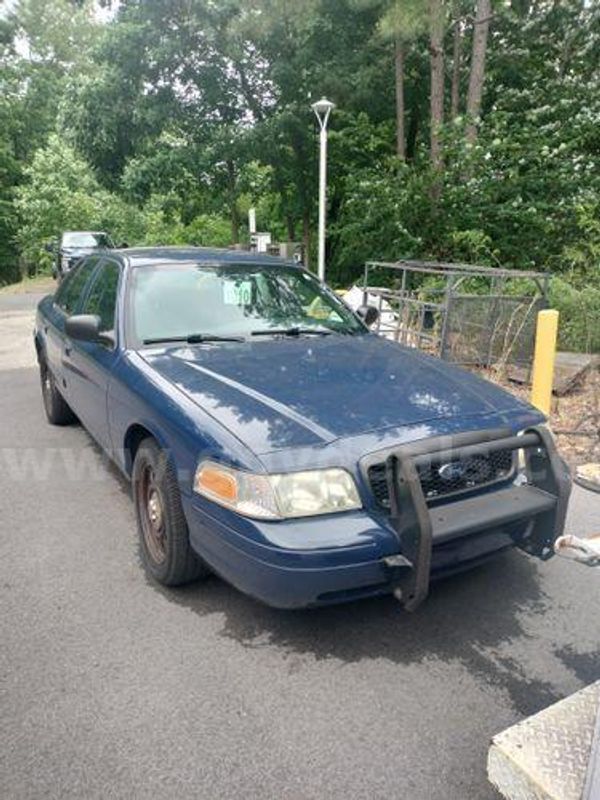 2010 Ford Crown Victoria(221326 TM)