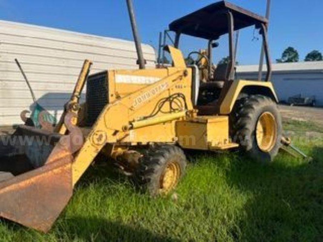 Johndeer 4x4 Backhoe (222486 Bt)