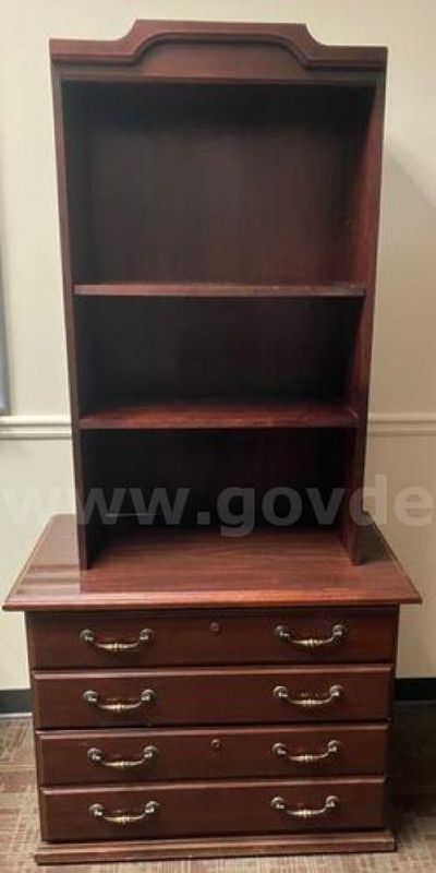 Brown Armoire/Cabinet (222223 TM)