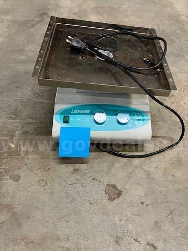 Labnet S1000-A Laboratory Shaker (222832 NM)