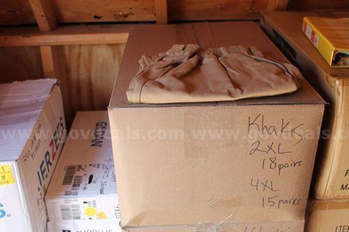 Khaki Pant'S (222780 Nm)