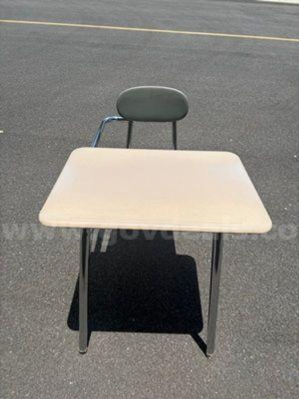 Sled Desks (223410 NM)