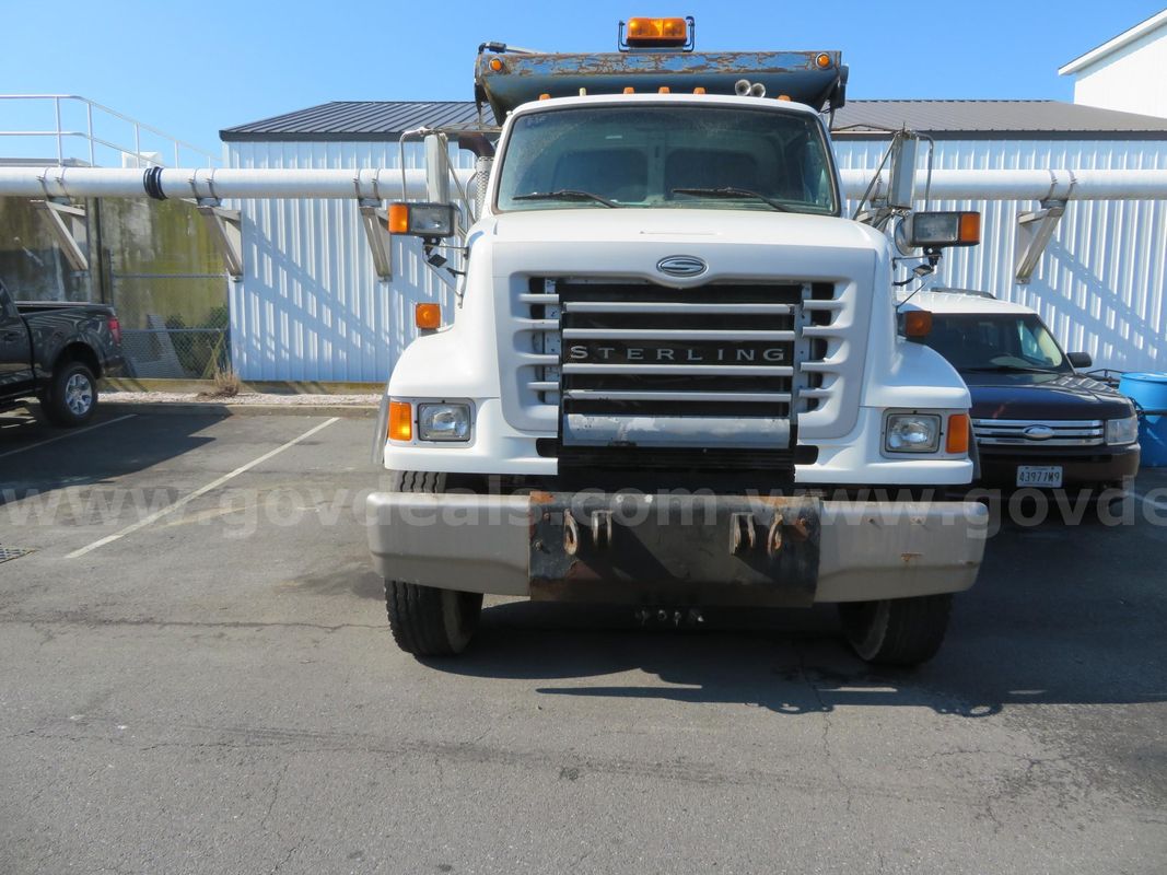 2006 Sterling LT9500