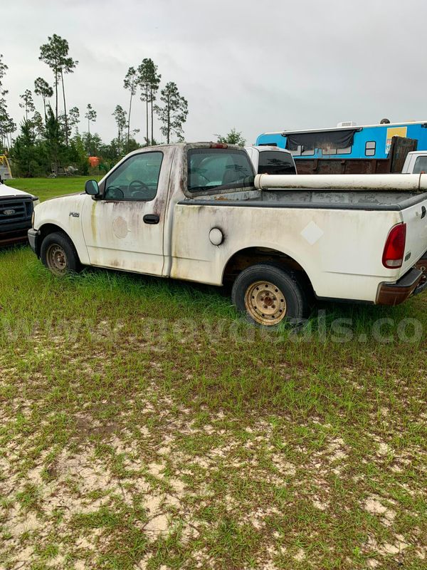 1997 Ford F-150 Reg. Cab Short Bed 2WD