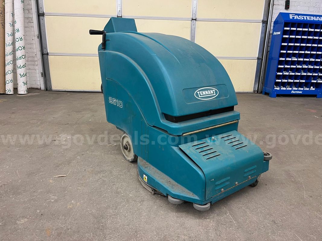 Tennant Battery Burnisher