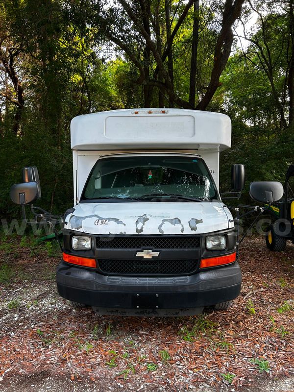 2011 Chevrolet 14 Passenger Mini- Bus