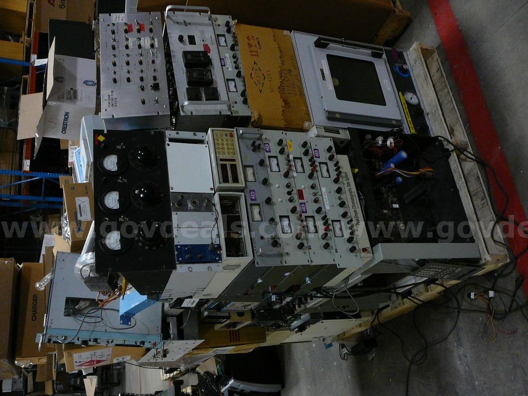 Pallet of Assorted Lab Equipment, Untested - 4.29