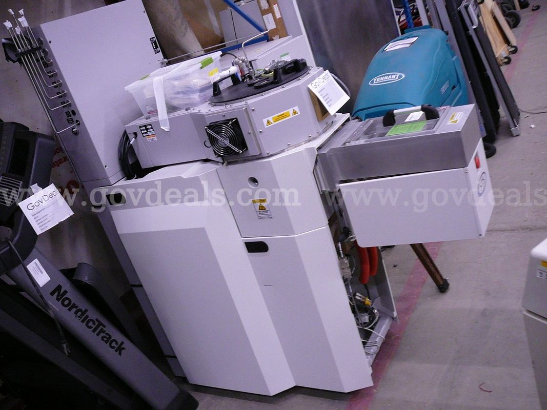 inductively Coupled Plasma (ICP) Reactive Ion Etcher (RIE)