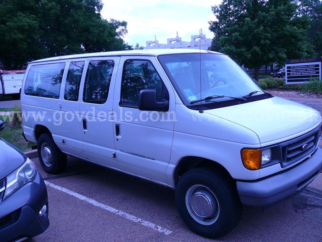 2006 Ford Econoline E350