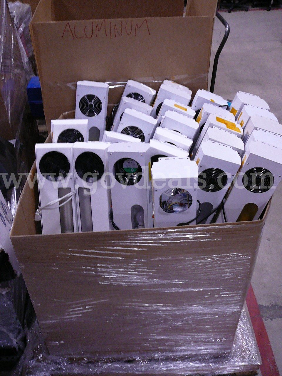 Lot of 27 Ionizing Air Blowers