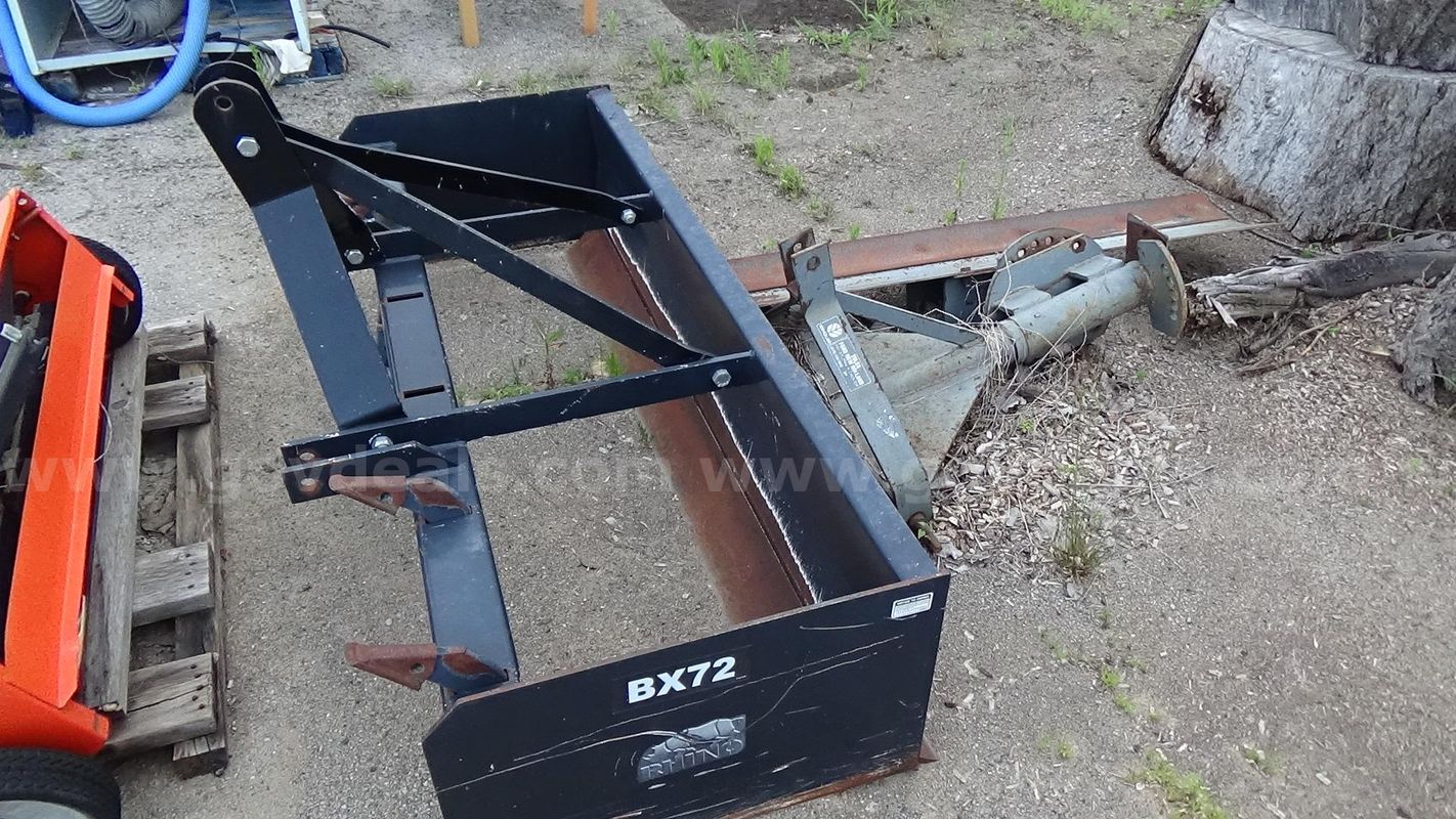 Used Rhino Box Blade , Blade and 3 point attachment
