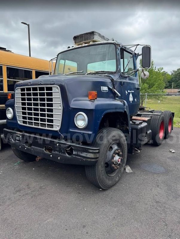 1976 Ford Heavy-Duty Truck W-Series (LN9000)