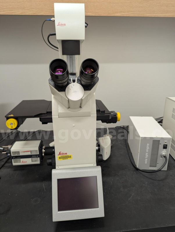 1 Leica DMi8 fluorescence microscope