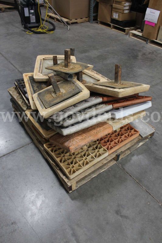 Lot of Rubber Baseball Bases