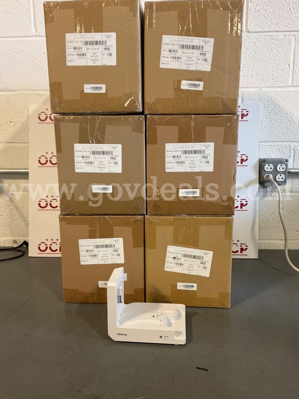 Lot of 6 Mindray Stations