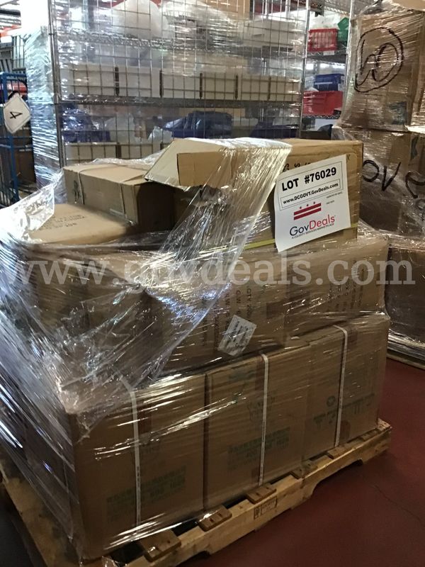 Hospital phones/Mob Caps/Disposable Flat non-woven Masks - New