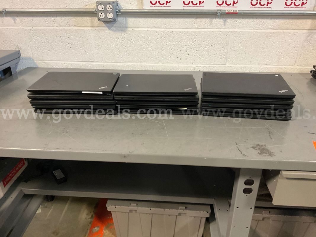 POWERED ON  LAPTOPS - 15 units