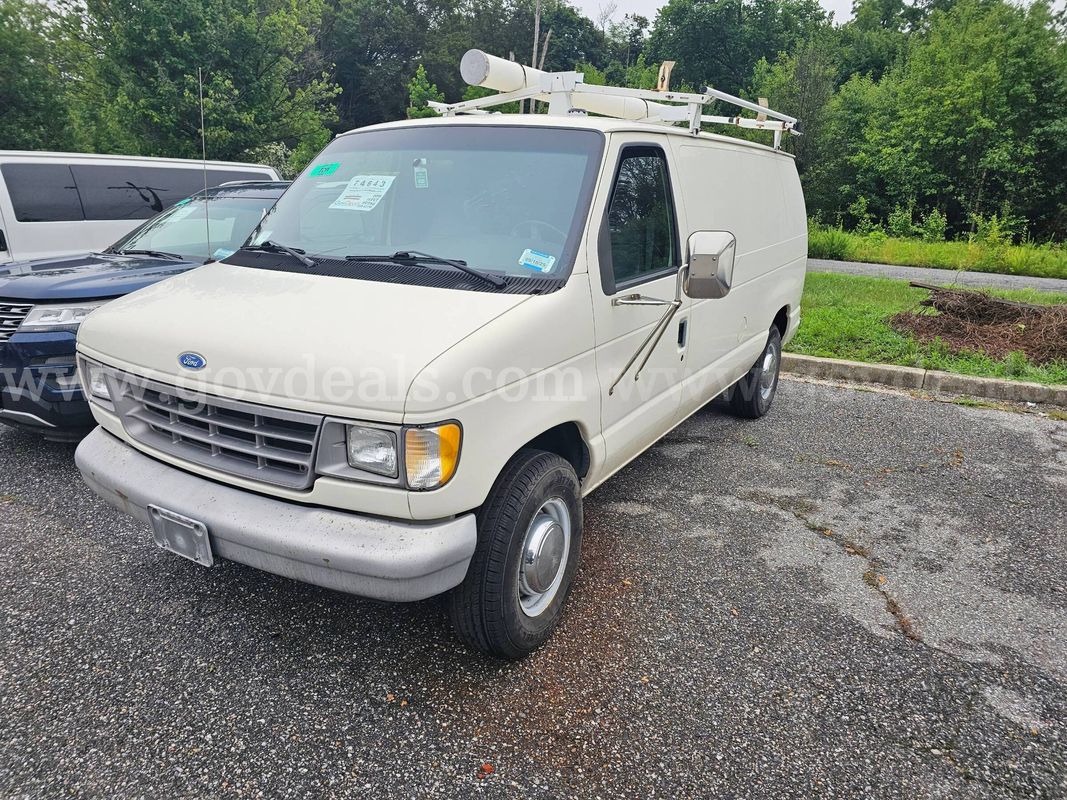 1995 Ford Econoline - Clean Title