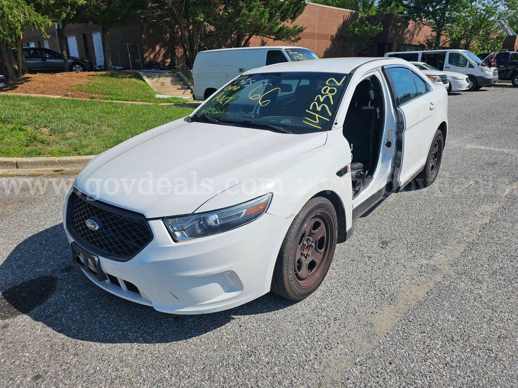 2017 Ford Taurus