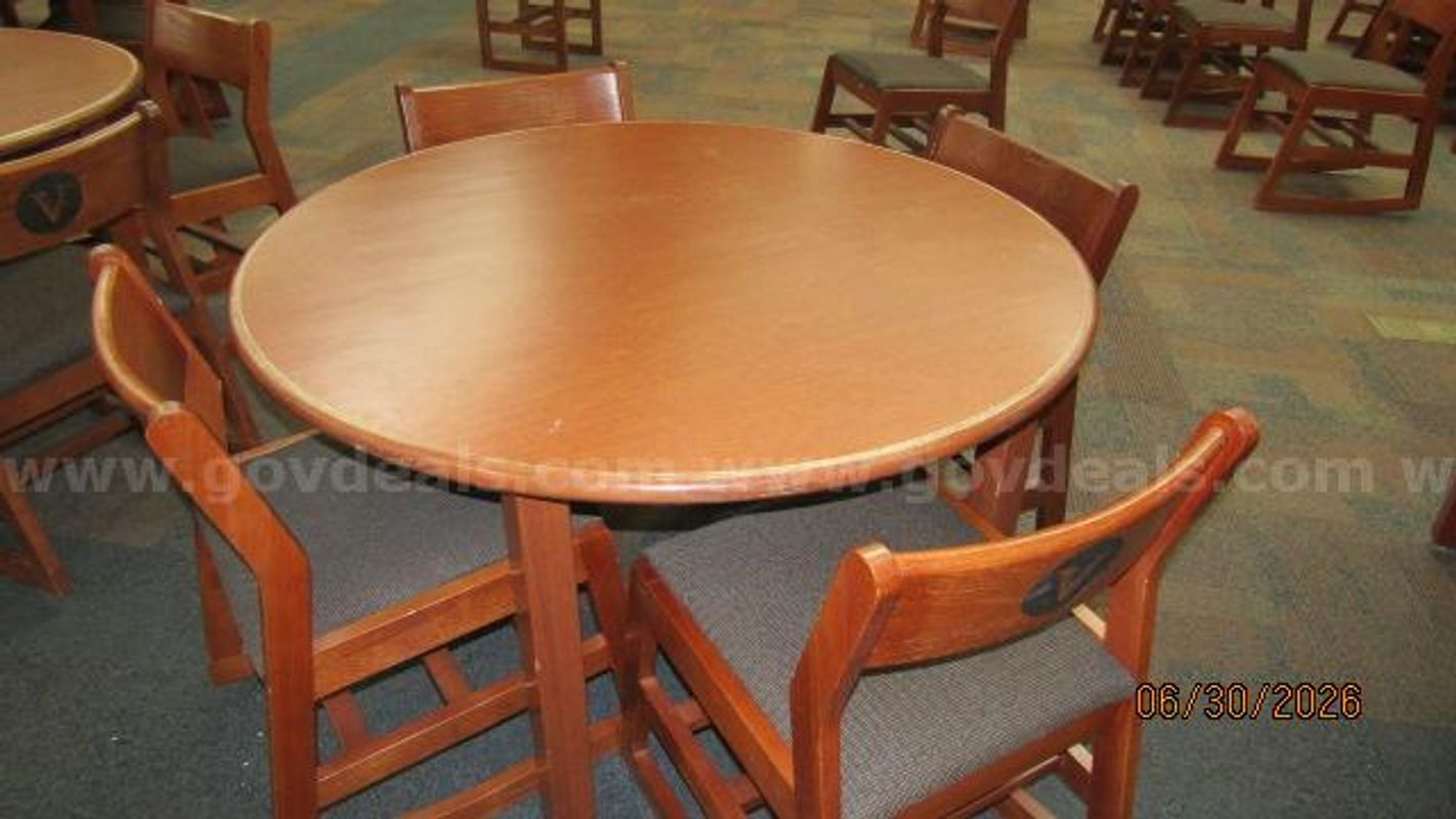 4' round table and 4 chairs