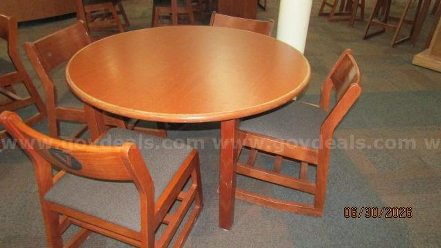 4' round table and 4 chairs