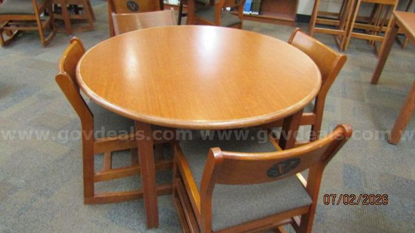 4' round table and 4 chairs