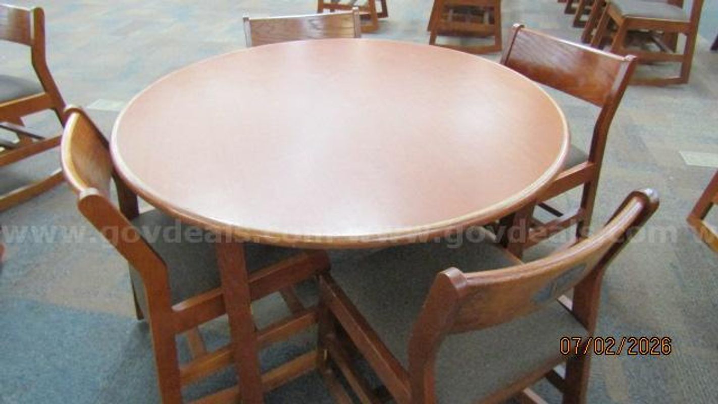 4' round table and 4 chairs