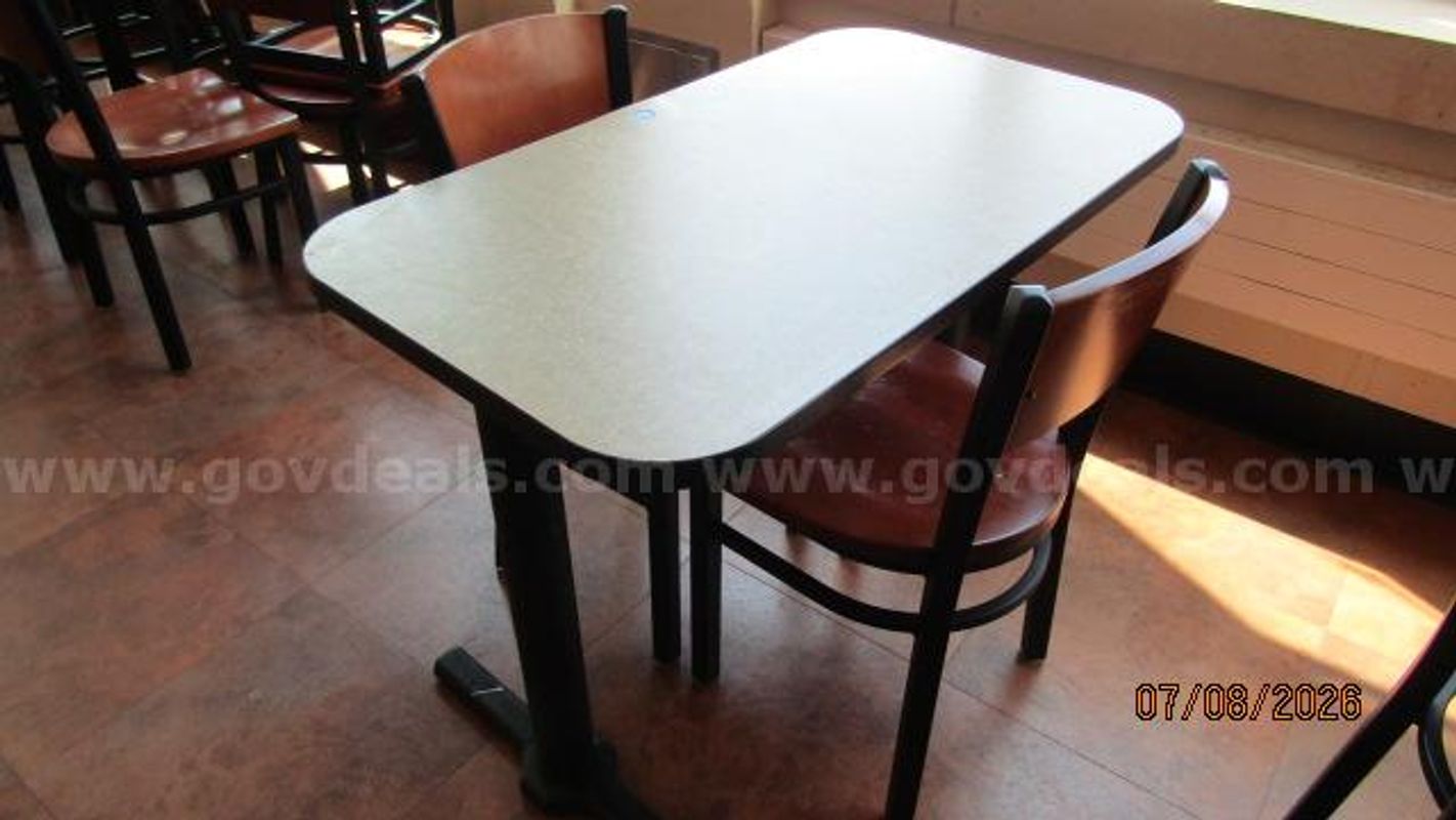 Table & chairs