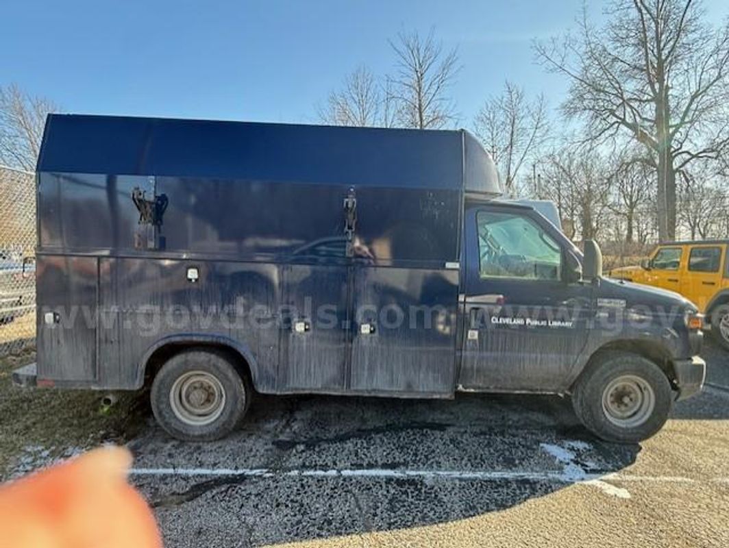 2015 Ford Econoline