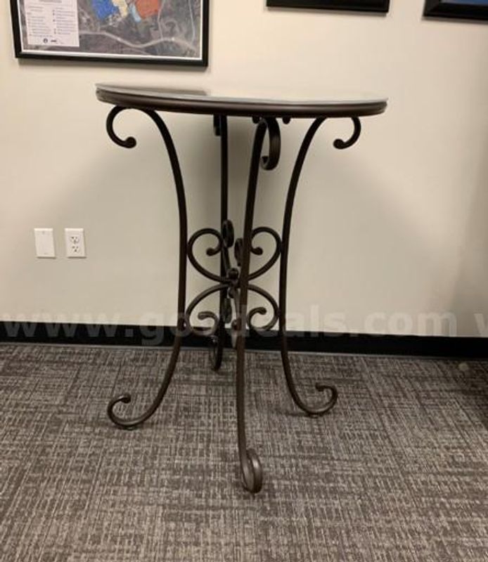 Round Accent Table