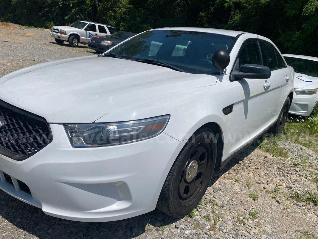 2016 Ford Taurus