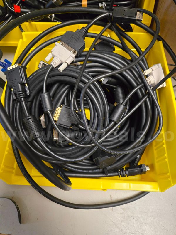 IT - Lot #671 - Lot of 10 - DVI Cables