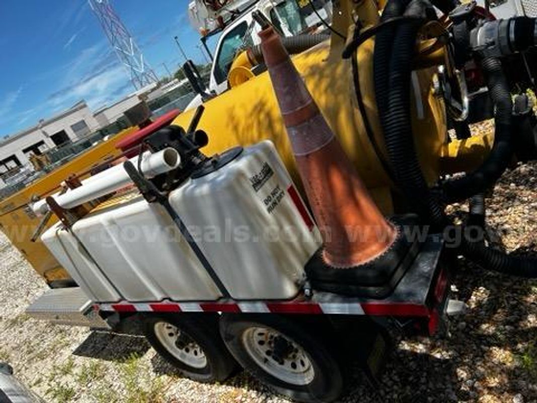 2016 Vermeer Vac-Tron Trailer