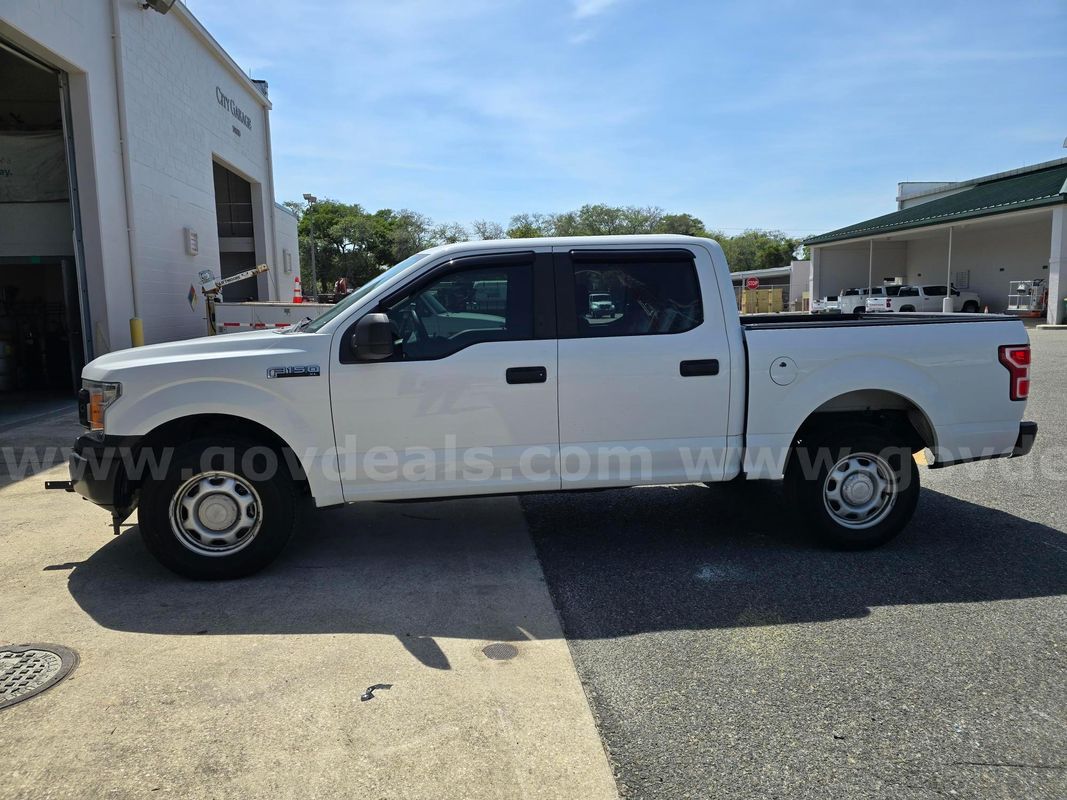 2018 Ford F-150 XL SuperCrew 5.5-ft. Bed 4WD