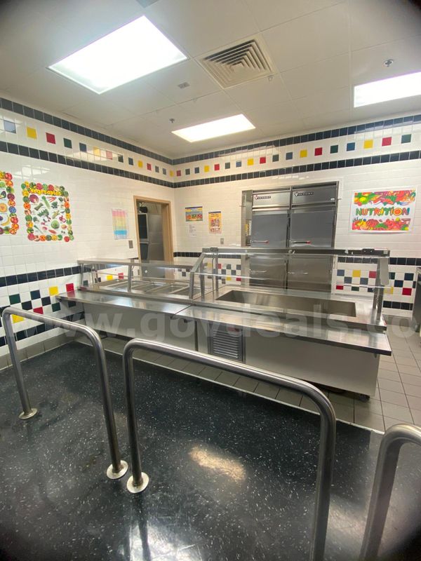Electric food warmer serving line