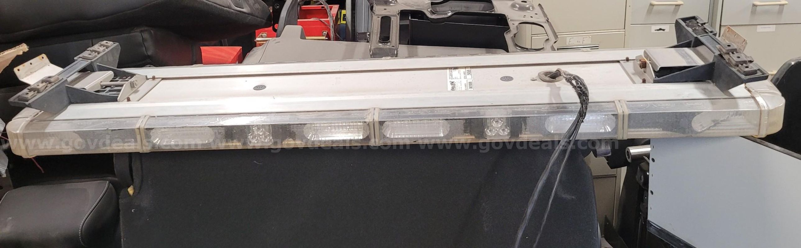 1 Lot Light Bars