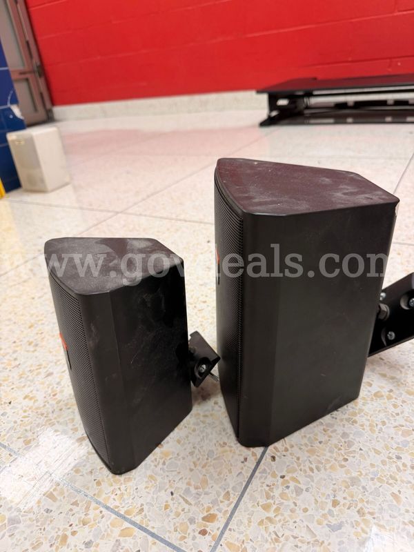 Lot of 8 JBL Wall-Mount Speaker. 2 Large, 2 Medium, 4 Small.