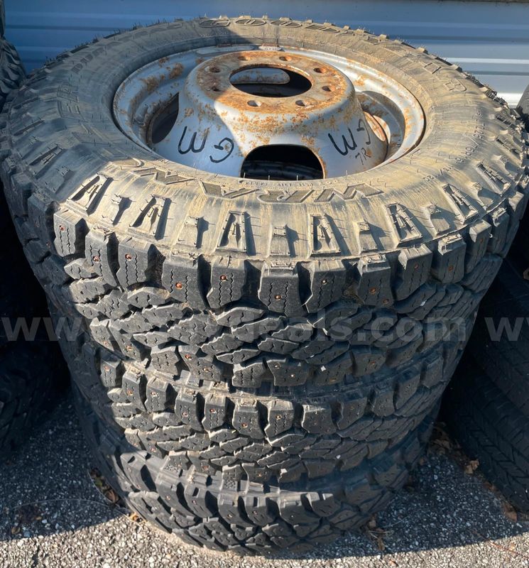 wheels and studded tires for GM3500 dually